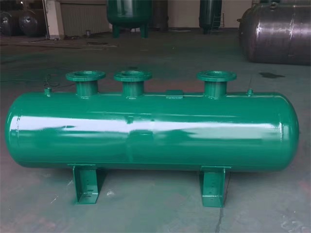 1679991473376569.jpeg 襄城襄城襄城蒸汽分气缸1.jpeg